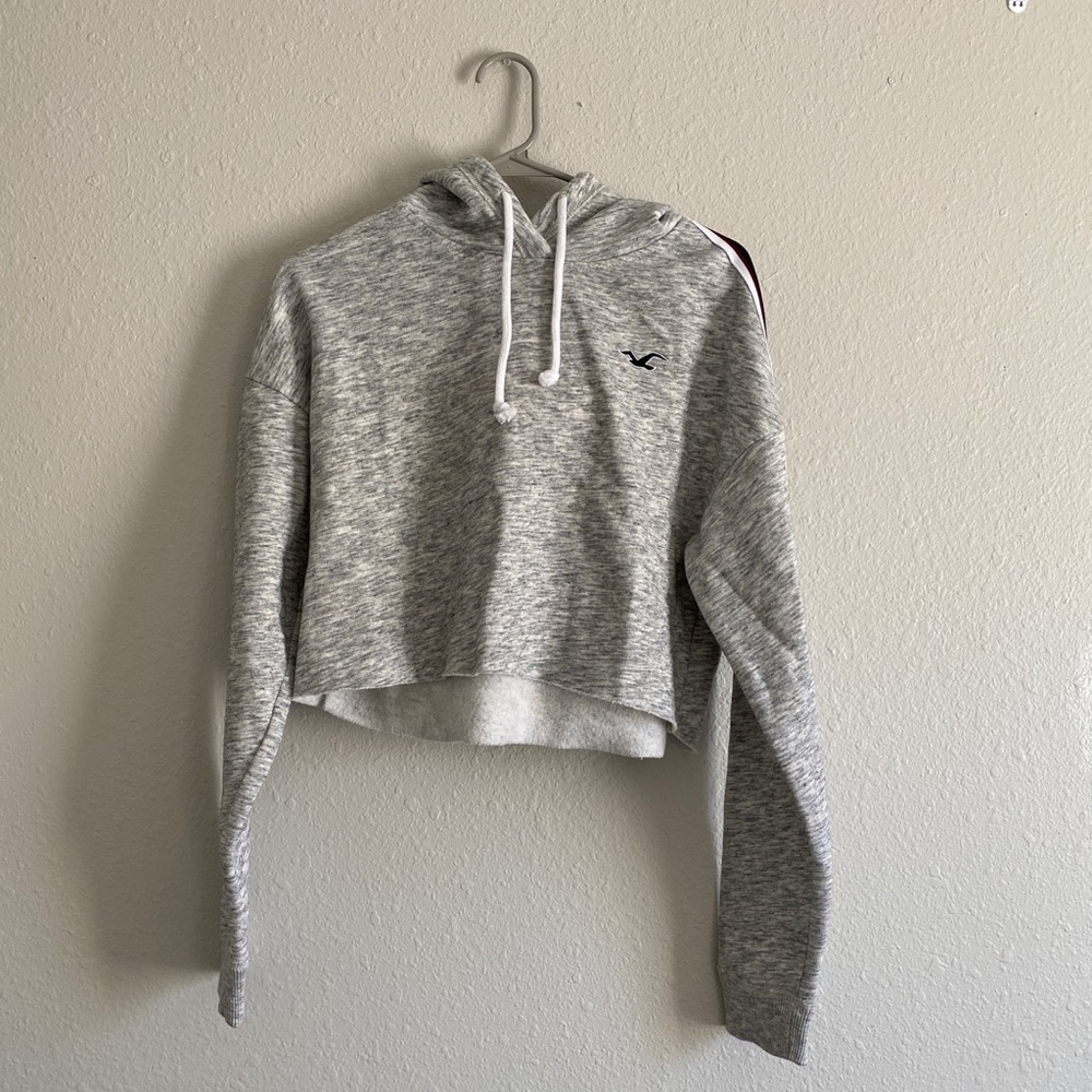 Hollister cropped hoodie